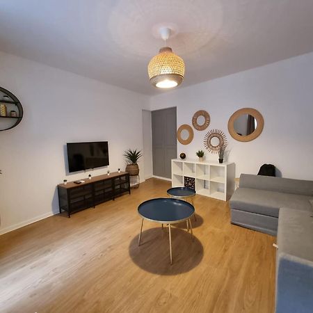 פרפיניין Republique Appartements Centre Historique מראה חיצוני תמונה