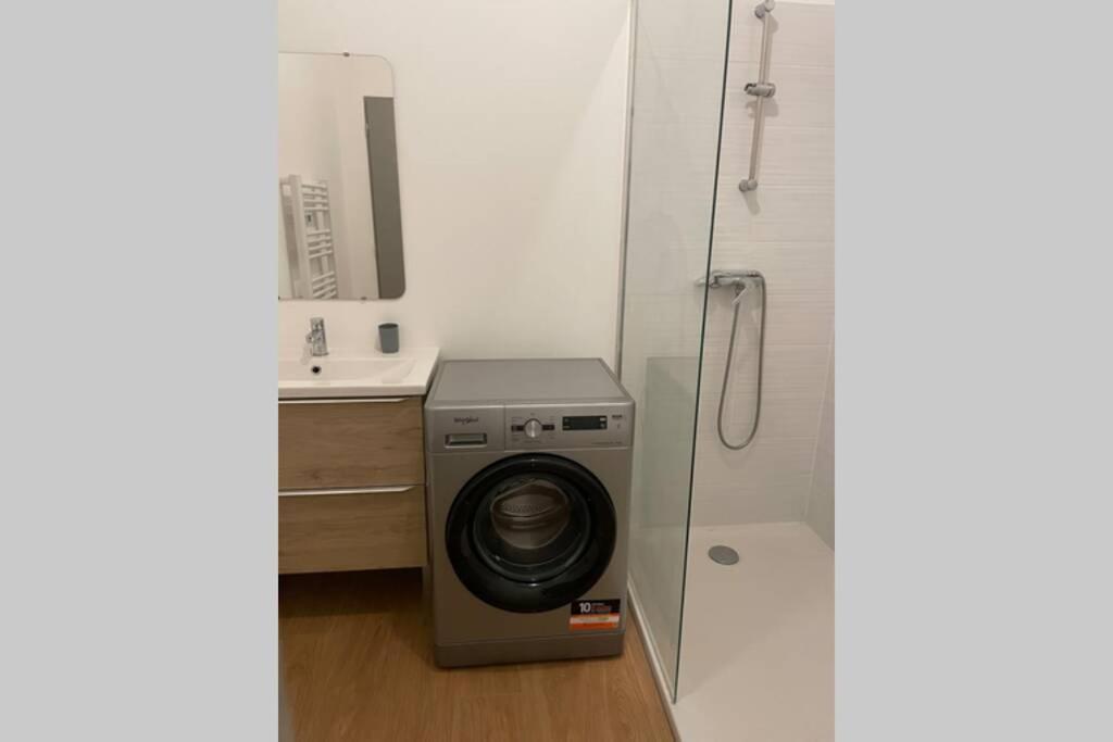 פרפיניין Republique Appartements Centre Historique מראה חיצוני תמונה
