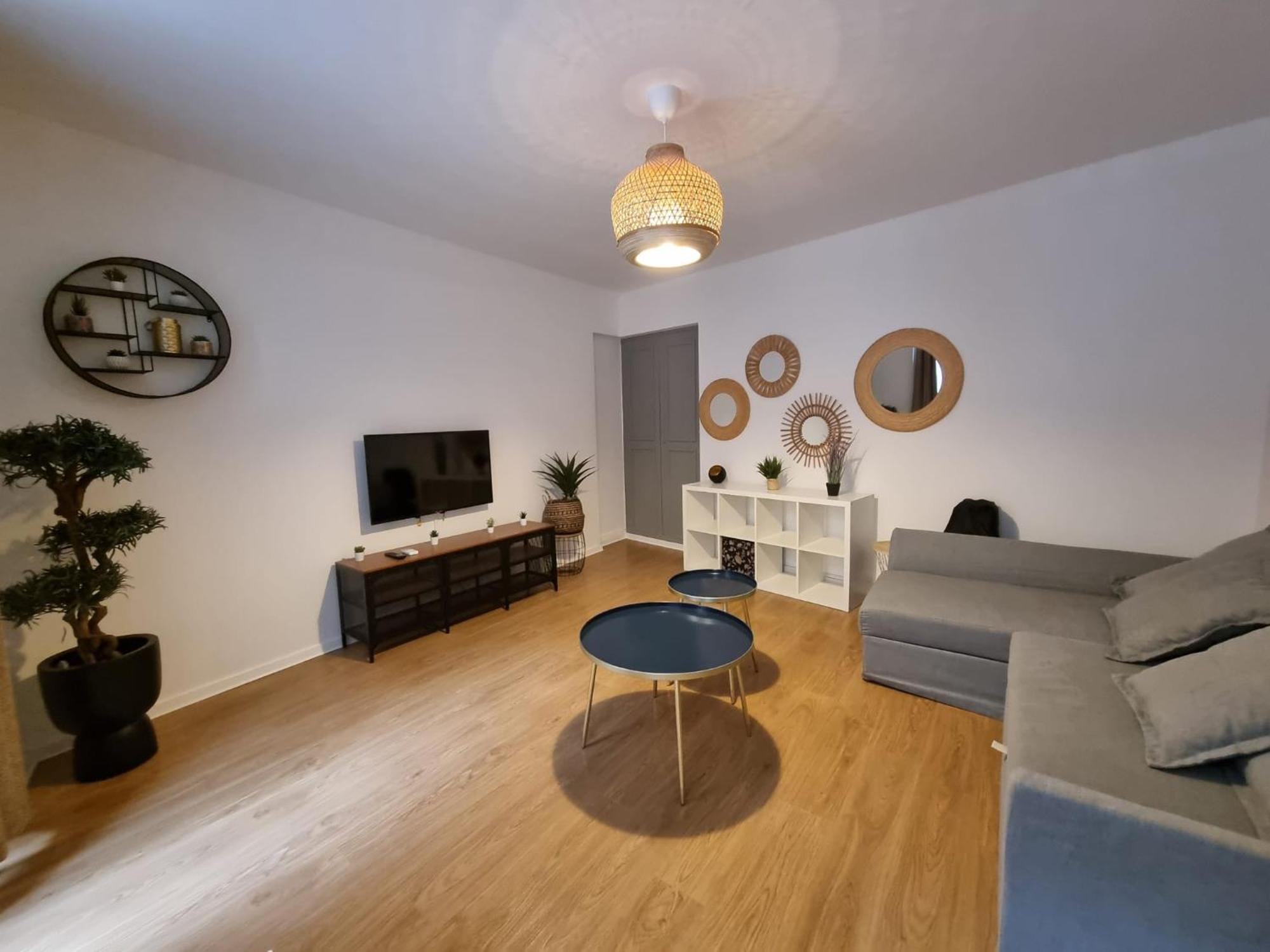 פרפיניין Republique Appartements Centre Historique מראה חיצוני תמונה