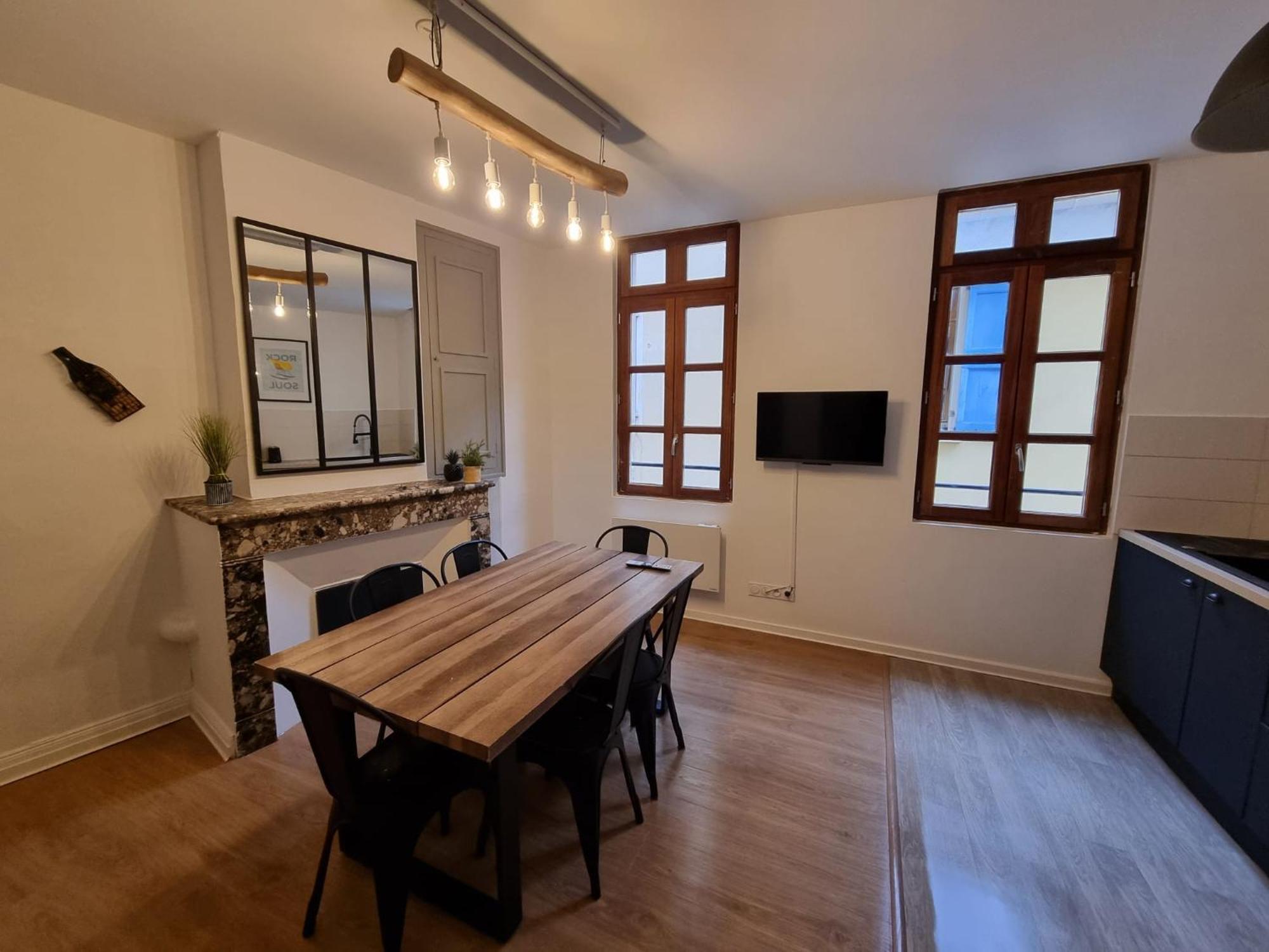 פרפיניין Republique Appartements Centre Historique מראה חיצוני תמונה