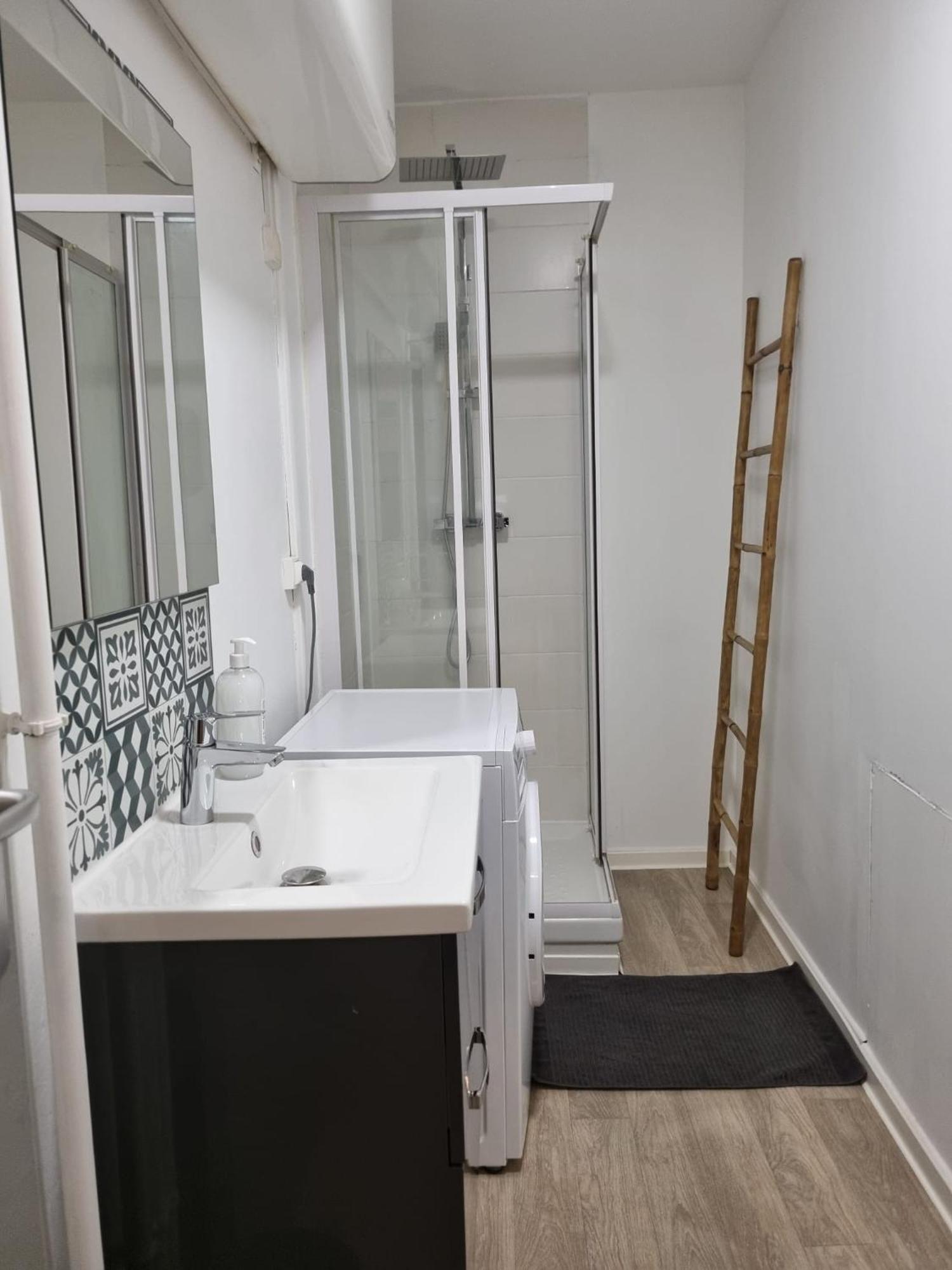 פרפיניין Republique Appartements Centre Historique מראה חיצוני תמונה